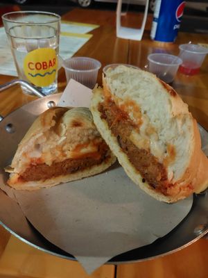 Milanesa de Jaca com queijo de castanha de caju 😋 at Cobar in Bauru