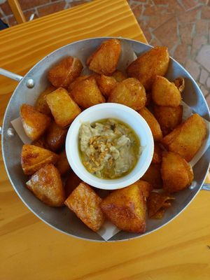 Papas bravas at Cobar in Bauru