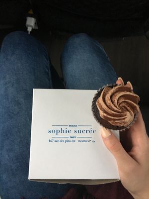 Cupcake au chocolat at Sophie Sucree in Montreal