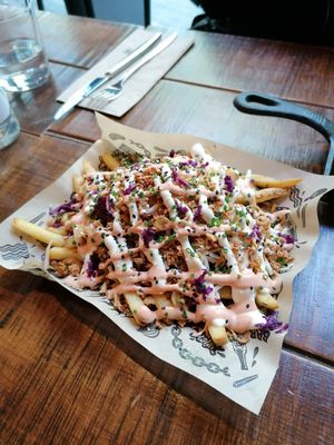 The Yaya fries at Mad Mad Vegan - Barcelona in Barcelona