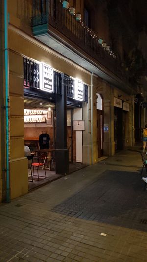 Storefront at Mad Mad Vegan - Barcelona in Barcelona