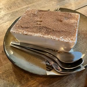 Tiramisú  at Mad Mad Vegan - Barcelona in Barcelona