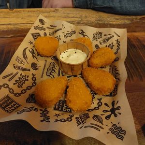 Crunchy Chick'n Nuggets at Mad Mad Vegan - Barcelona in Barcelona
