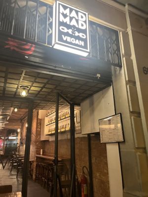 Eingang   at Mad Mad Vegan - Barcelona in Barcelona
