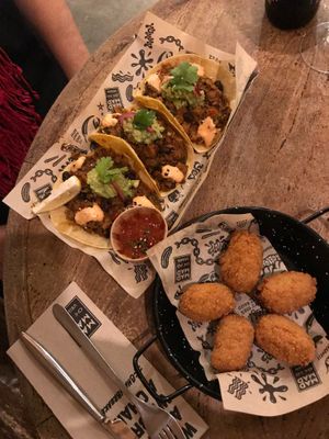 Taco original & croquetas at Mad Mad Vegan - Barcelona in Barcelona