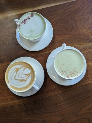 Matcha oatmilk latte, chai tea, hazelnut oat milk latte at Parable Cafe in Columbus