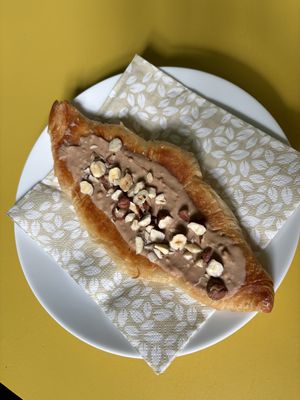 flat nougat croissant  at supercafé in Giessen