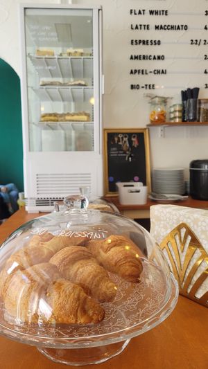 Croissants und Auslage. at supercafé in Giessen