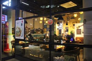 Restaurant from outside at Green Vege Cafe in Shanghai