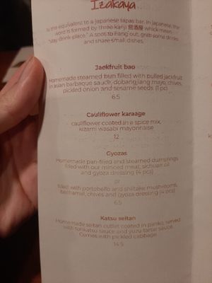 Menue February 2026 at UMAMI Plantbased in Barcelona