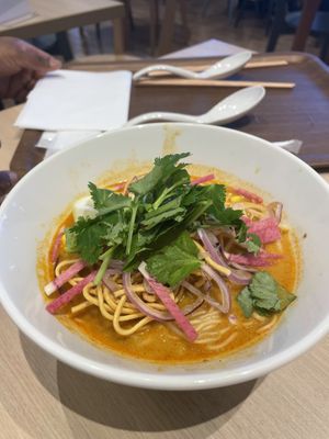 Thai curry ramen   at NRT - T's Tantan - T2 in Narita