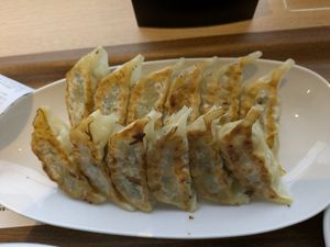 Gyoza at NRT - T's Tantan - T2 in Narita