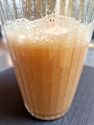 Smoothie de meló at Baransu in Terrassa