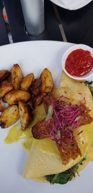 Vegan omelet at Great Sage in Clarksville