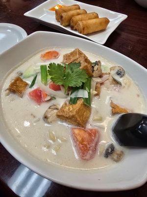 Vegan Tom Kha Noodles and Spring Rolls at Kwan Thai Cuisine in Vancouver