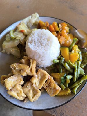  at Warung Balay in San Juan Siquijor