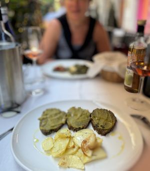 Secondo: Spirali  di farina di roveja di spinaci, servite con patate al forno   at Il Lughino in Milan