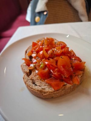 Bruschetta at Il Lughino in Milan