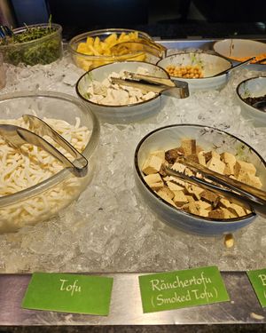  at Mongo's in Dusseldorf