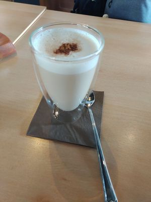 Chai Latte mit Hafermilch at Cafe Luk in Dresden
