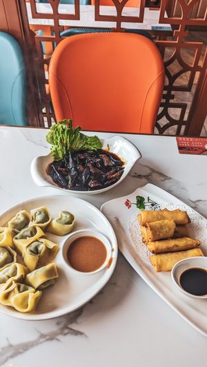  at Huì Yuán Sù Shí Fāng 慧缘素食坊 Lotus Vegan in Shanghai