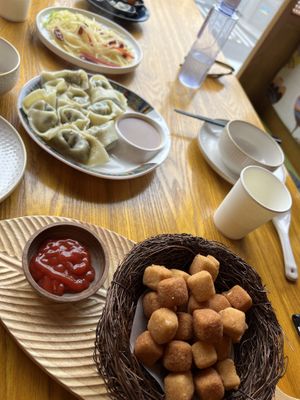   at Huì Yuán Sù Shí Fāng 慧缘素食坊 Lotus Vegan in Shanghai