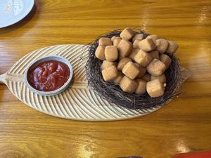   at Huì Yuán Sù Shí Fāng 慧缘素食坊 Lotus Vegan in Shanghai