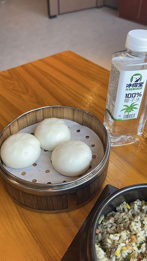   at Huì Yuán Sù Shí Fāng 慧缘素食坊 Lotus Vegan in Shanghai