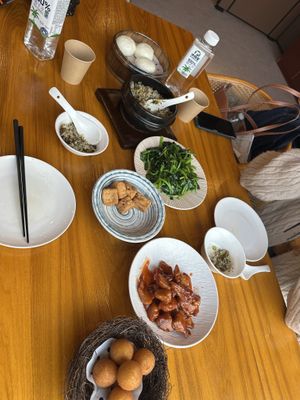   at Huì Yuán Sù Shí Fāng 慧缘素食坊 Lotus Vegan in Shanghai