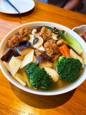 Noodle soup (comes with a great ‘pork’ cutlet)  at Huì Yuán Sù Shí Fāng 慧缘素食坊 Lotus Vegan in Shanghai