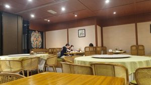 Restaurant inside at Huì Yuán Sù Shí Fāng 慧缘素食坊 Lotus Vegan in Shanghai