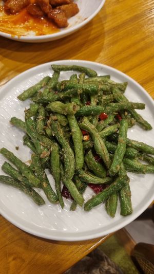 Green beans at Huì Yuán Sù Shí Fāng 慧缘素食坊 Lotus Vegan in Shanghai
