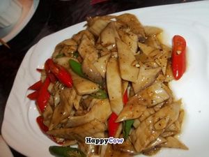 Hui Yuan Vegetarian at Huì Yuán Sù Shí Fāng 慧缘素食坊 Lotus Vegan in Shanghai