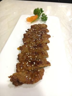 Grilled unagi (eel) - not sure how authentic it is as I’ve never tried eel but it was very tasty at Huì Yuán Sù Shí Fāng 慧缘素食坊 Lotus Vegan in Shanghai