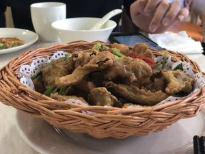 Fried mushrooms  at Huì Yuán Sù Shí Fāng 慧缘素食坊 Lotus Vegan in Shanghai