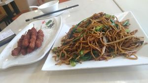 Noodle and some chops at Huì Yuán Sù Shí Fāng 慧缘素食坊 Lotus Vegan in Shanghai