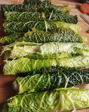 Salsichas com Couve lombarda at Maria Lentilha Veggie Food in Quinta Do Conde