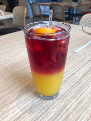 Hibiscus sunrise at Din Tai Fung - Galleria Mall in Abu Dhabi