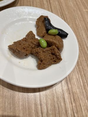 Bean curd puffs   at Din Tai Fung - Galleria Mall in Abu Dhabi