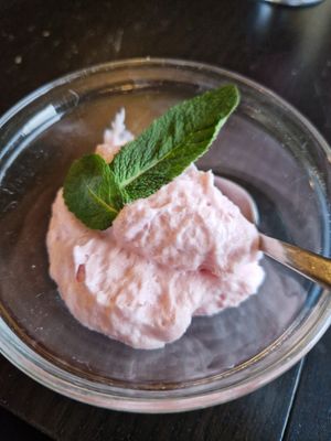 Himbeercreme at Vegane Bergpension in Schulenberg