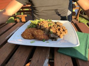 „Geschnetzeltes“ mit Rösti at Vegane Bergpension in Schulenberg