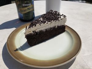 „Milch“schnitten Torte at Vegane Bergpension in Schulenberg