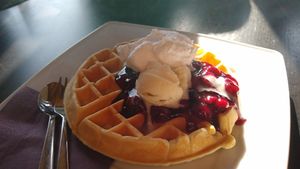 Super leckere Waffel at Vegane Bergpension in Schulenberg