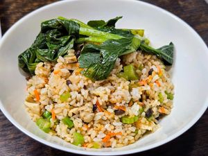 Vegetarian fried rice with toona sauce 香椿炒飯 (Photo by 素Good) at Sam Bo Vegetarian - 三寶素食 in Kowloon