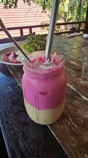 Vegan smoothie at Samyama Eatery in Ubud