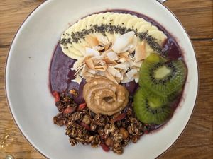 Acai bowl at 718 Breakfast & Brunch in Sofia