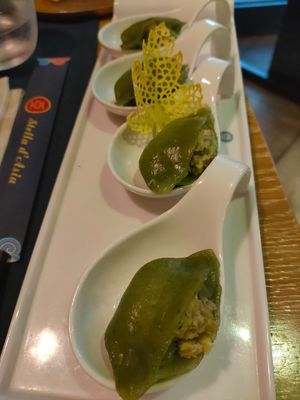 Ravioli con edamame at Stella d'Asia in Milan