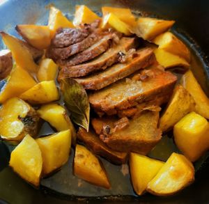 Seitan and potatoes roast  at Verde Aos Pedaços in Corroios