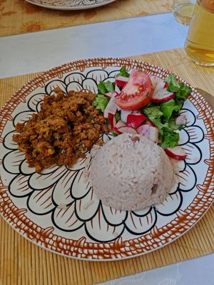 Menu for lunch at Mas Vida Restaurante Vegetariano in Banos