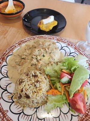 Main dish at Mas Vida Restaurante Vegetariano in Banos